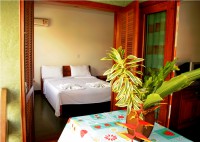 /album/galeria-de-fotos-apartamentos-em-residencial/residence-pe-na-areia-28-jpg/